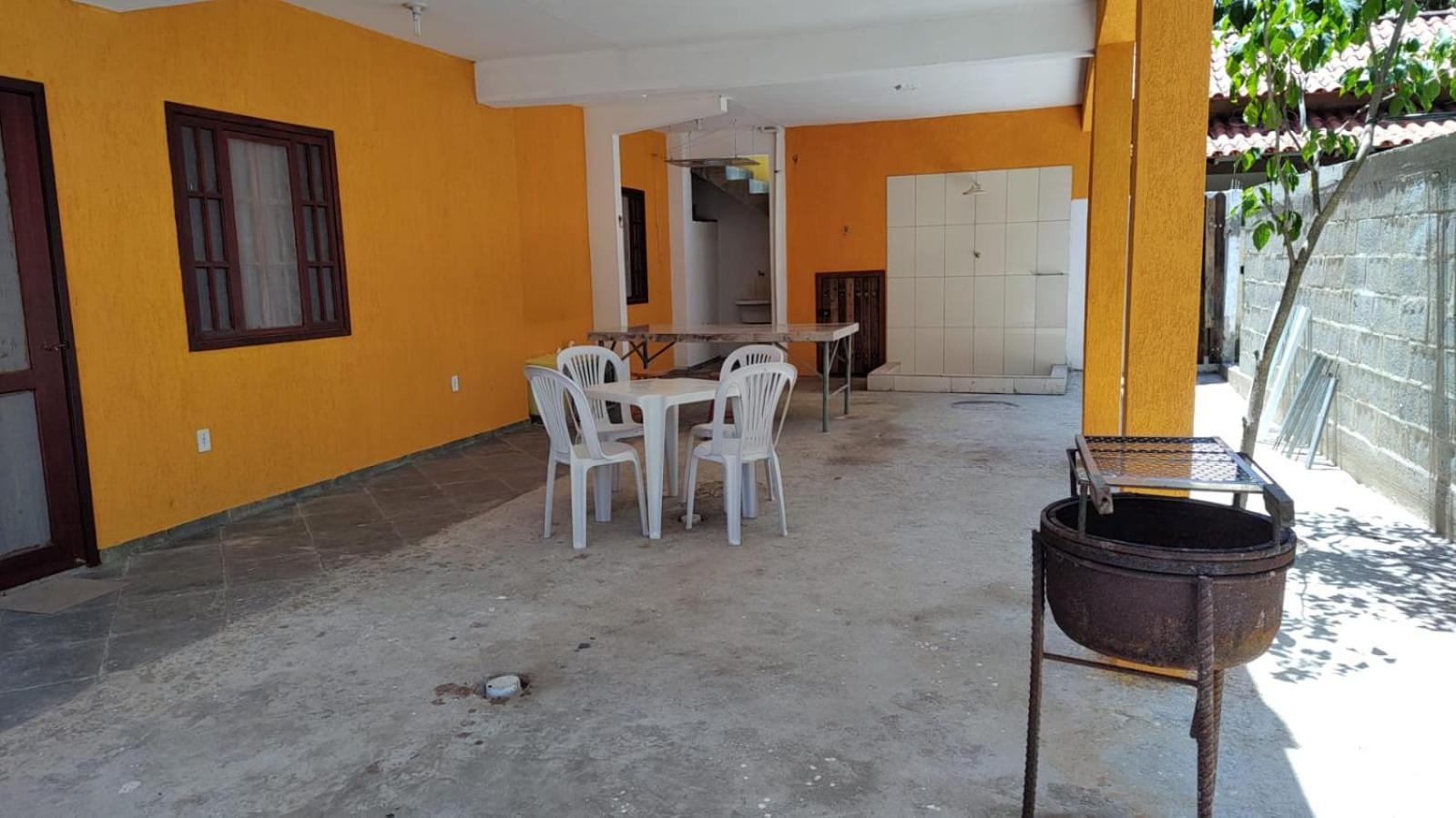 Casa de férias Casinha Amarela